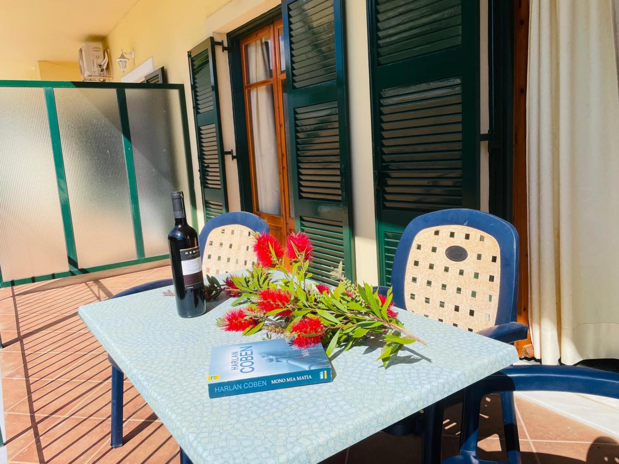 Elia Apartamento Doukades Exterior foto
