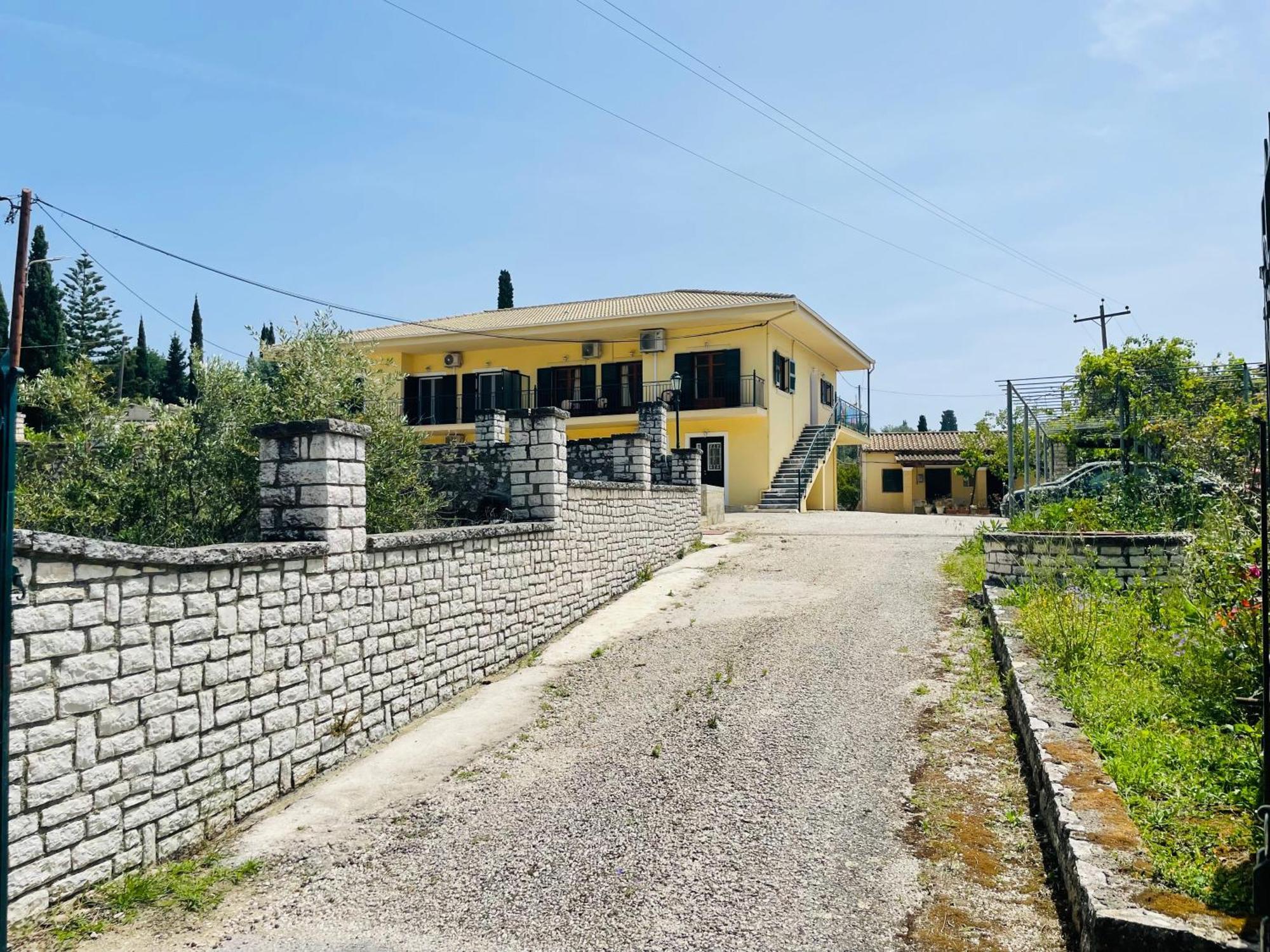 Elia Apartamento Doukades Exterior foto